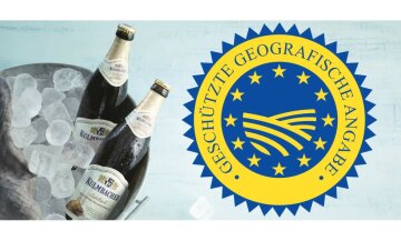rechts im Bild das ggA Logo, links 2 Flaschen Kulmbacher Edelherb in enem Eimer mit Eiswürfeln